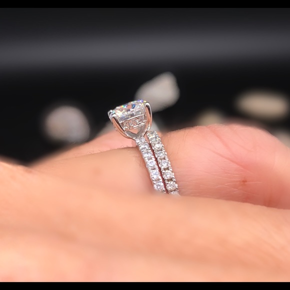Moissanite rings set with certificate - Picture 3 of 17